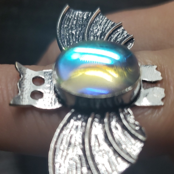 Rainbow Topaz Bat Ring - Picture 8 of 9